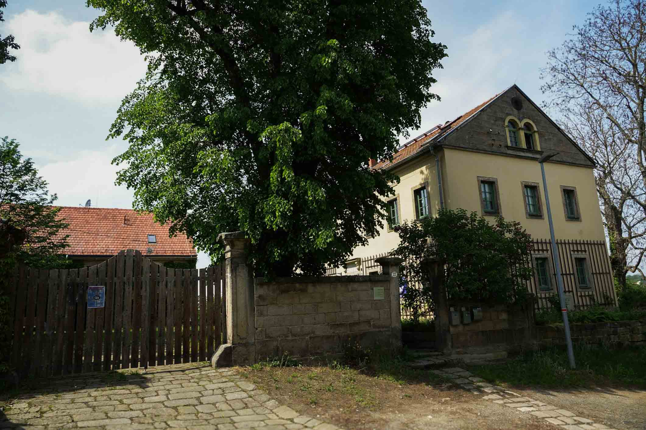 Straßenansicht